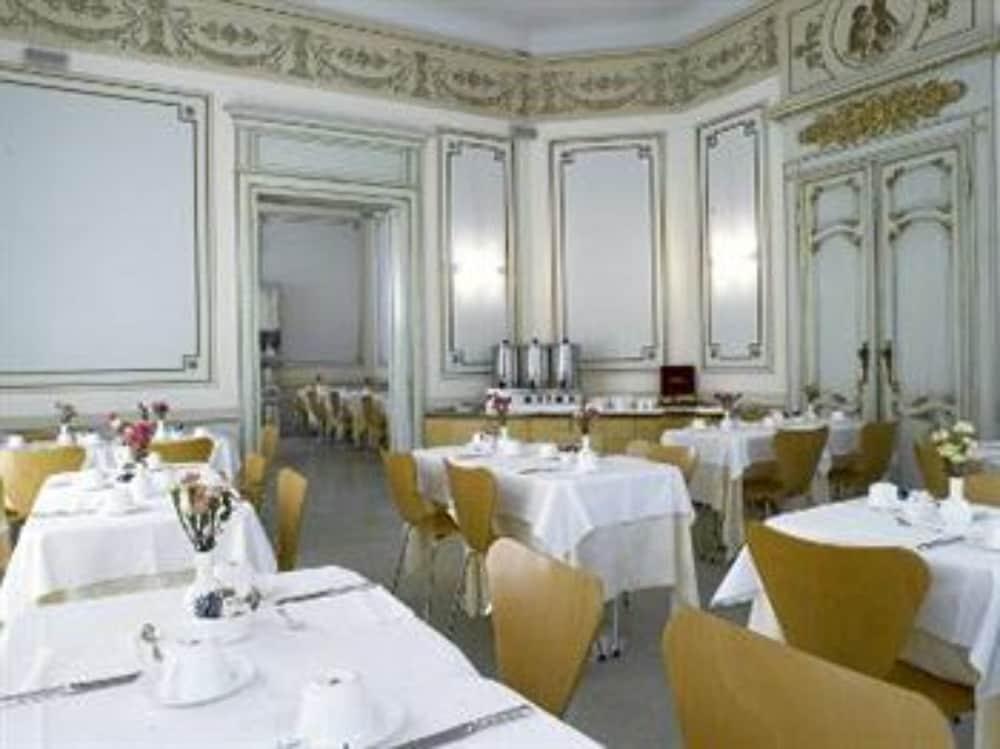 Hotel Grand'Italia Padova Restoran fotoğraf